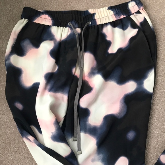 Phillip Lim Printed Silk Joggers - Picture 5 of 8